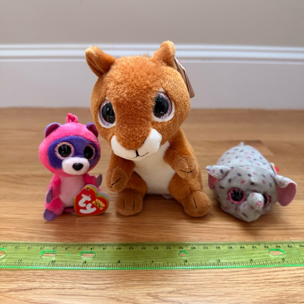 TY Beanie bundle (the rare Roxy, Squire, and Trunks)